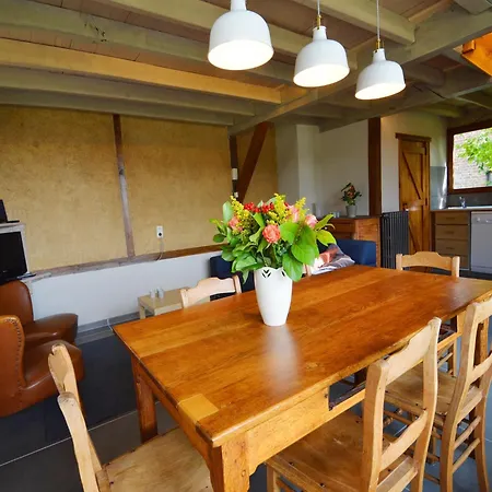 Ferienhaus Comfortable Home With Sauna Flobecq