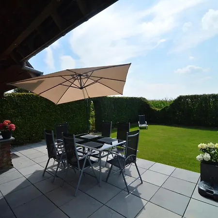Ferienhaus Comfortable Home With Sauna Flobecq