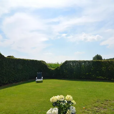 펜션 Comfortable With Sauna *