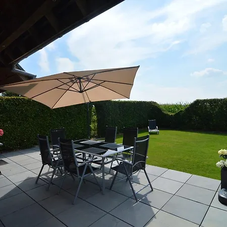 Vakantiehuis With A Broad View Over The Hilly Landscape *