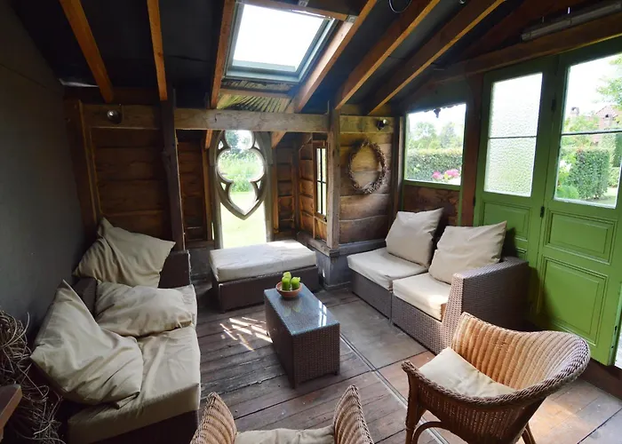 Comfortable With Sauna בית נופש *